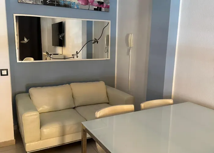 Semesterbostad 4-room House Americas, Vistas Playa de las Americas (Tenerife)