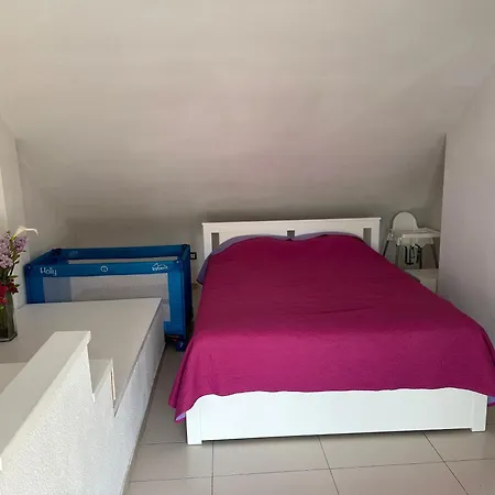 4-room House Americas, Vistas 度假居