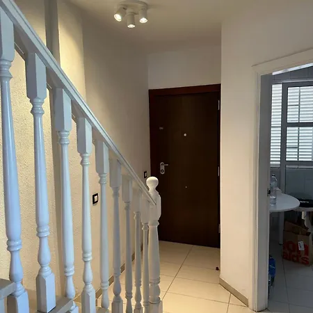 4-room House Americas, Vistas 美洲海滩